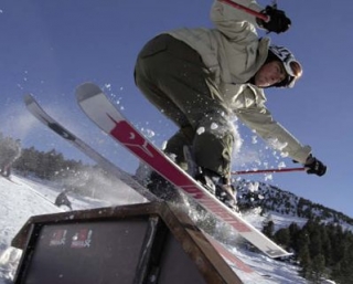  自由式滑雪课程